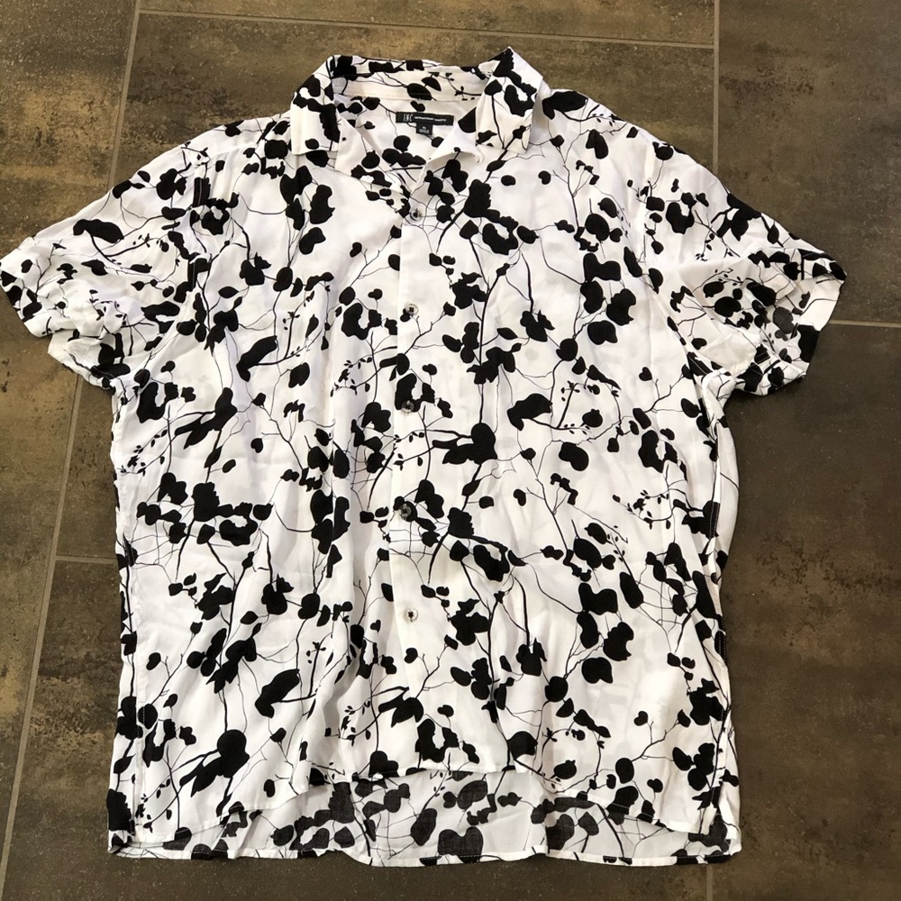 Mens black and white Shirt